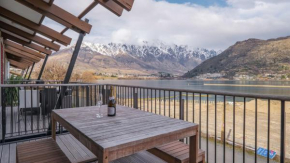 Marina Marvel - Queenstown Holiday Apartment